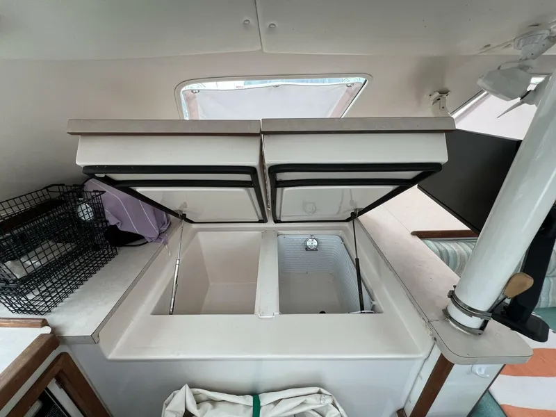 Slide: The Image of Manta 40 1997 - 5167011