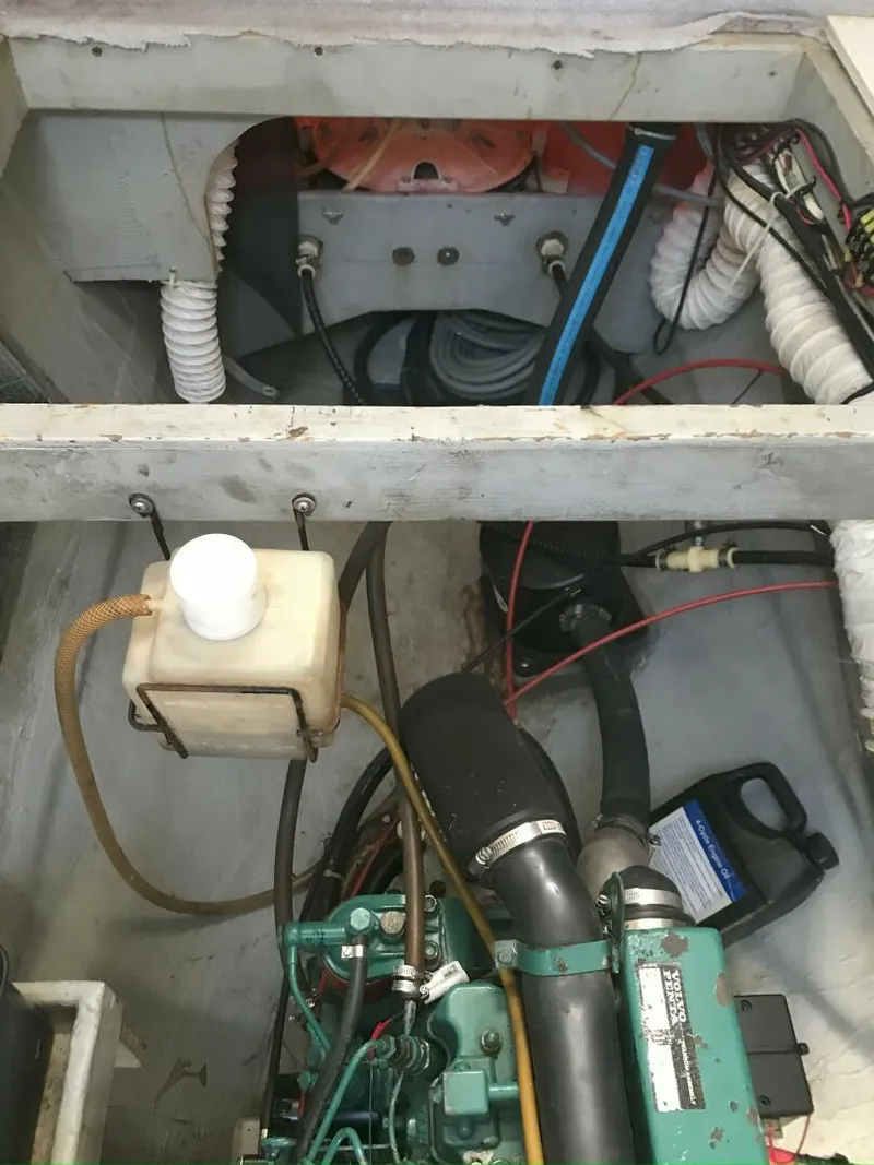 Slide: The Image of Manta 40 1997 - 5255243