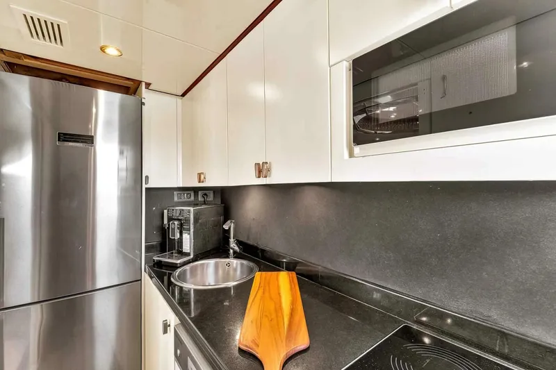 Slide: The Image of Gianetti 86 2003 - 4829948