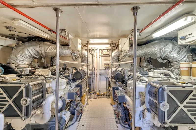 Slide: The Image of 2003 Gianetti 86' - 4829947