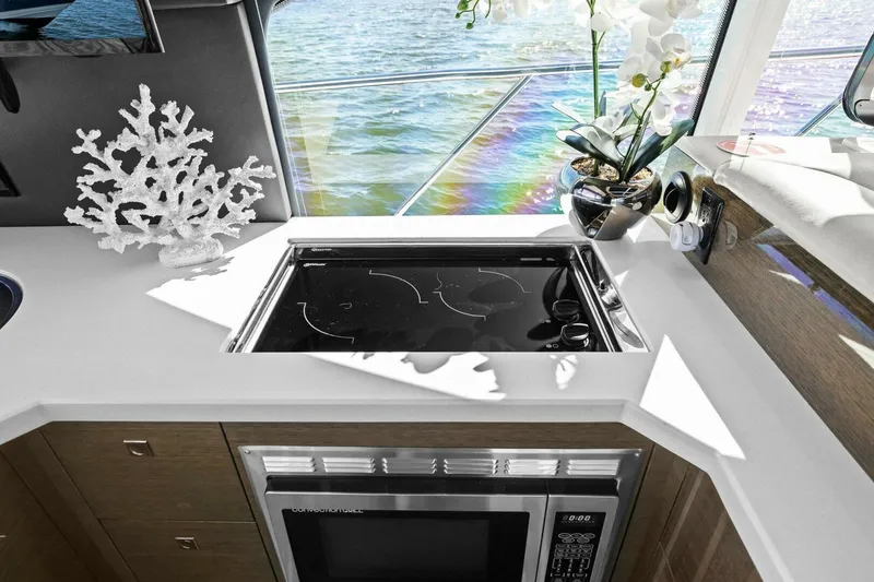 Slide: The Image of 2018 Cruisers Yachts 45 Cantius - Perfect Match - Galley - 4801649