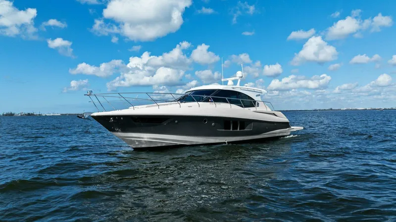 Slide: The Image of 2018 Cruisers Yachts 45 Cantius - Perfect Match - Profile - 4801687