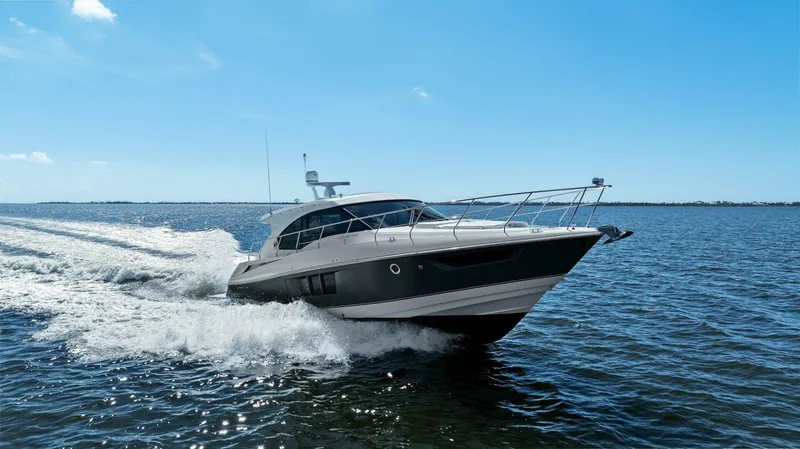 Slide: The Image of 2018 Cruisers Yachts 45 Cantius - Perfect Match - Profile - 4801697