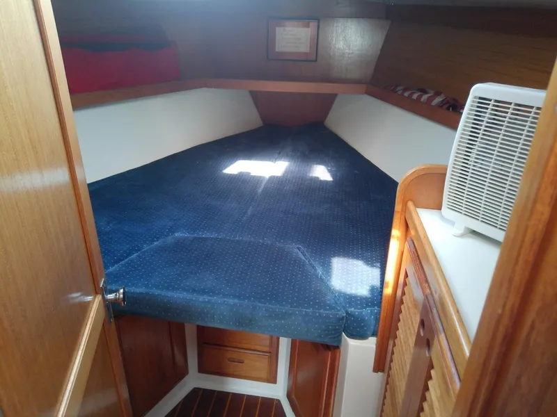 Slide: The Image of Catalina 36 MKII 1995 - 4802627