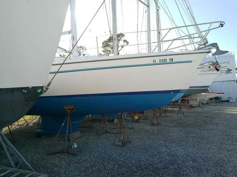 Slide: The Image of Catalina 36 MKII 1995 - 4877456