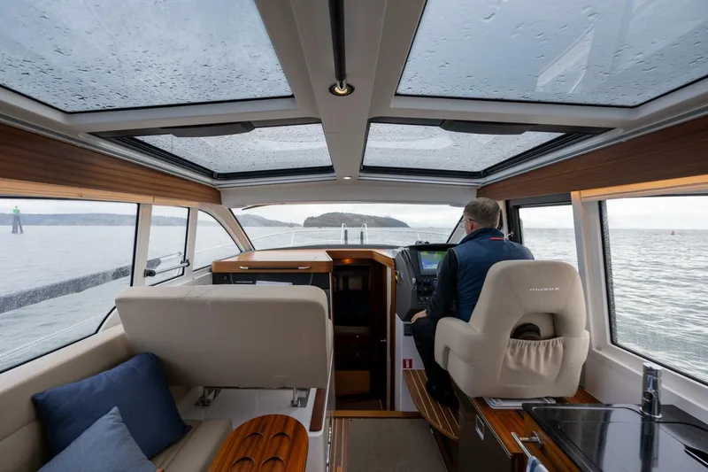 Slide: The Image of Nimbus 365 Coupe 2019 - 4859493