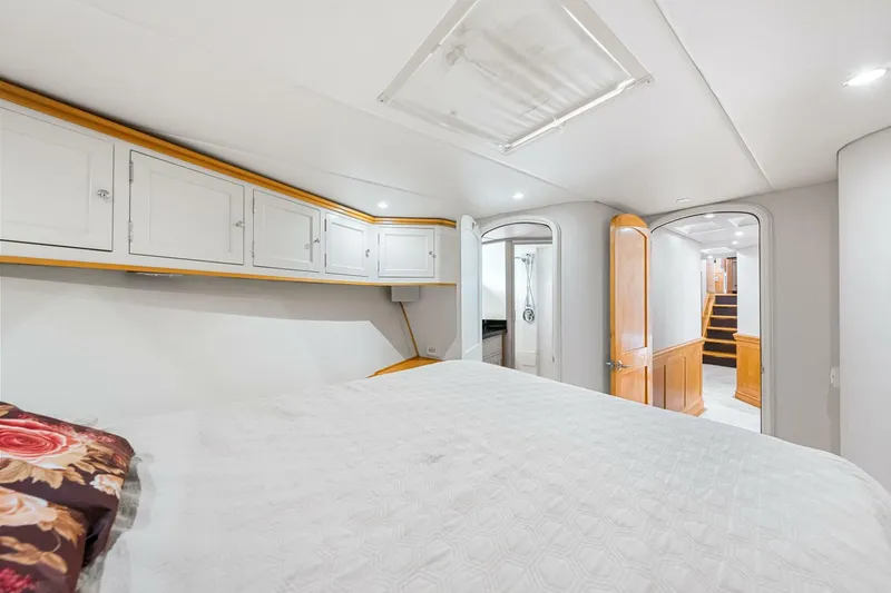 Slide: The Image of Blackwell 72 1996 - 4807488