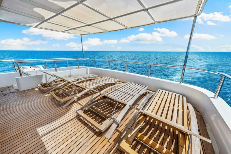 Slide: The Image of Palmer Johnson TRI-DECK FB 1996 - 4809150