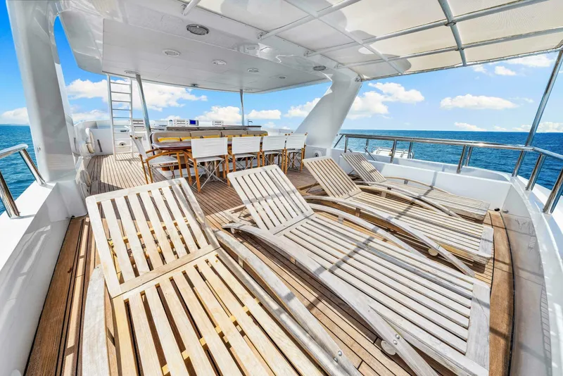 Slide: The Image of Palmer Johnson TRI-DECK FB 1996 - 4809152