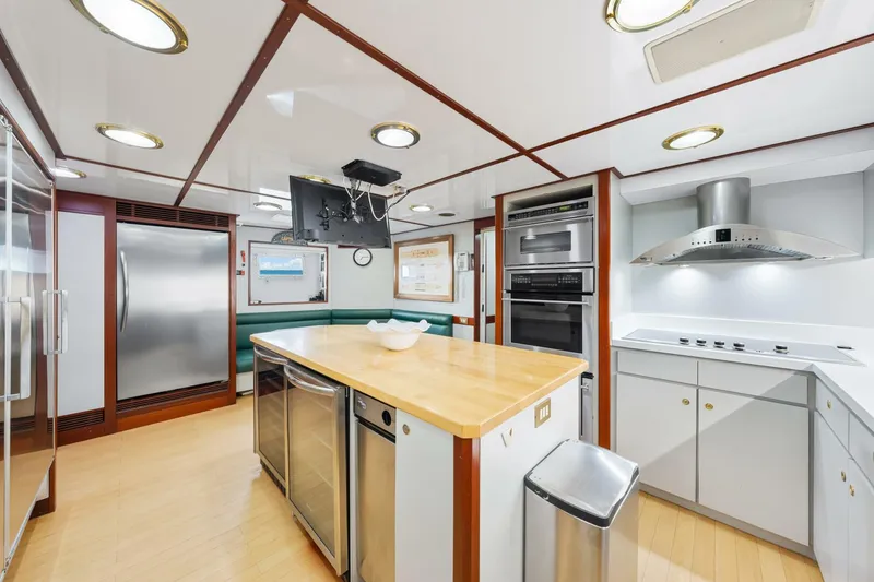 Slide: The Image of Palmer Johnson TRI-DECK FB 1996 - 4809166