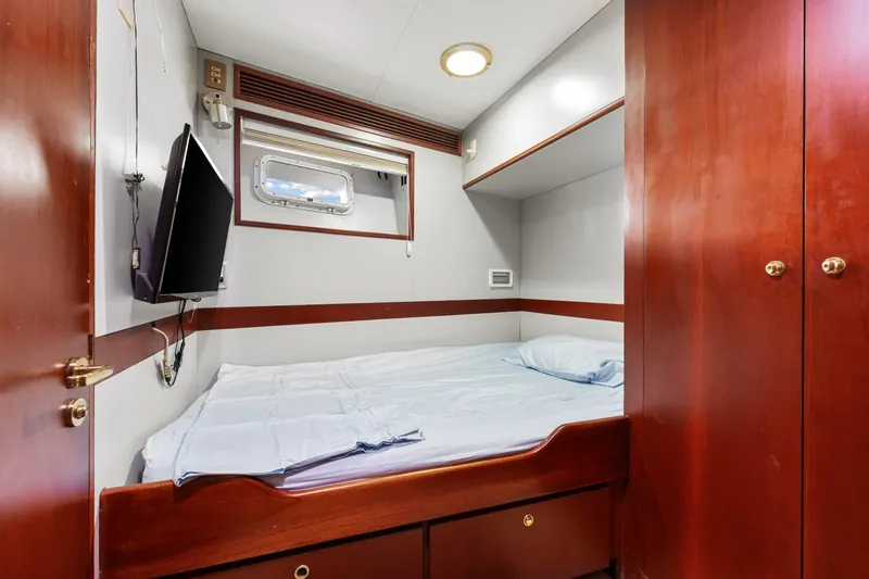 Slide: The Image of Palmer Johnson TRI-DECK FB 1996 - 4809168