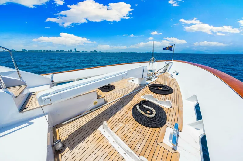 Slide: The Image of Palmer Johnson TRI-DECK FB 1996 - 4808870