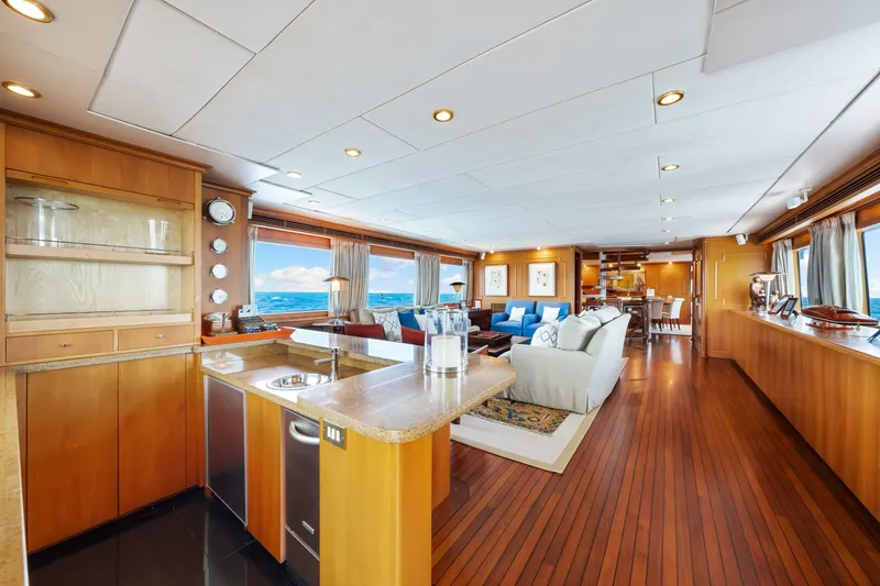 Slide: The Image of Palmer Johnson TRI-DECK FB 1996 - 4808871