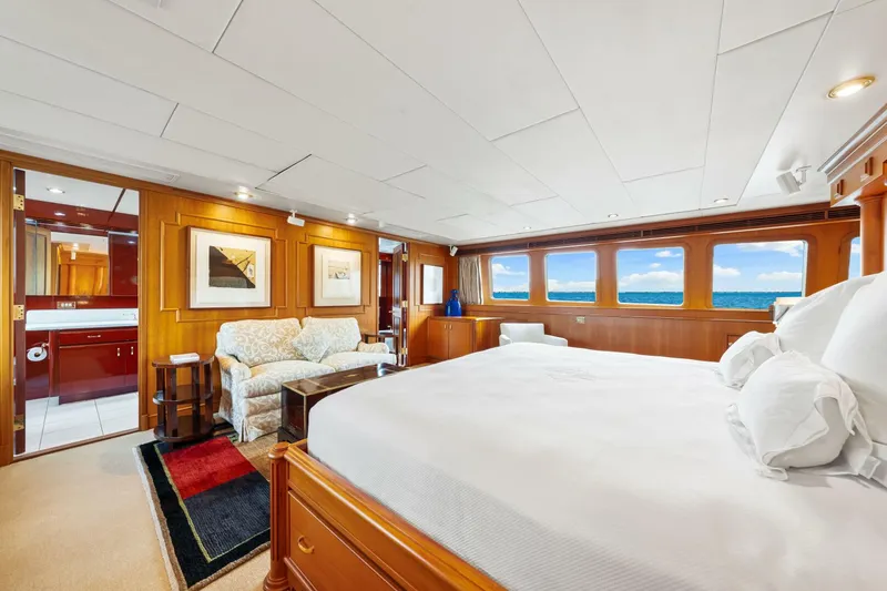 Slide: The Image of Palmer Johnson TRI-DECK FB 1996 - 4808889