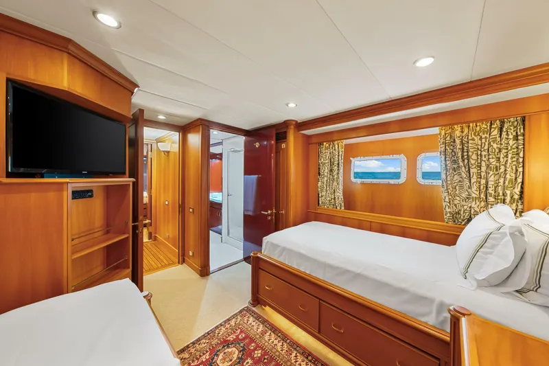 Slide: The Image of Palmer Johnson TRI-DECK FB 1996 - 4808901