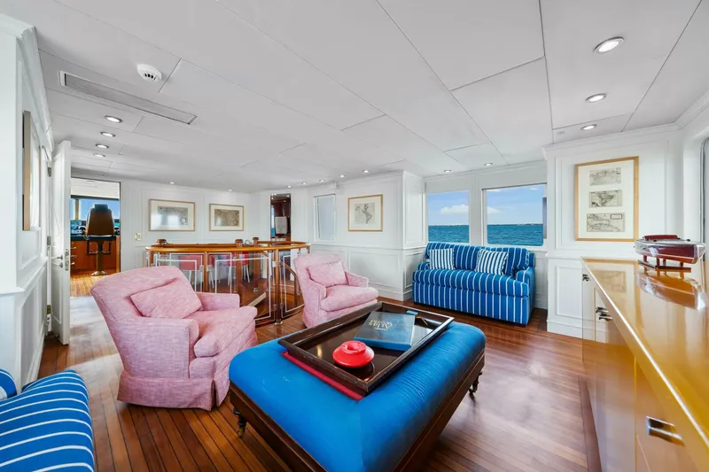 Slide: The Image of Palmer Johnson TRI-DECK FB 1996 - 4809116