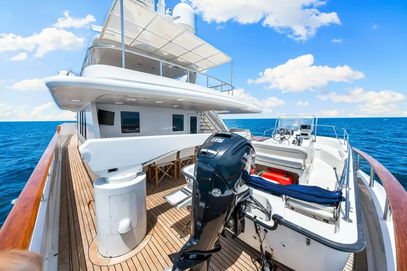 Slide: The Image of Palmer Johnson TRI-DECK FB 1996 - 4809142