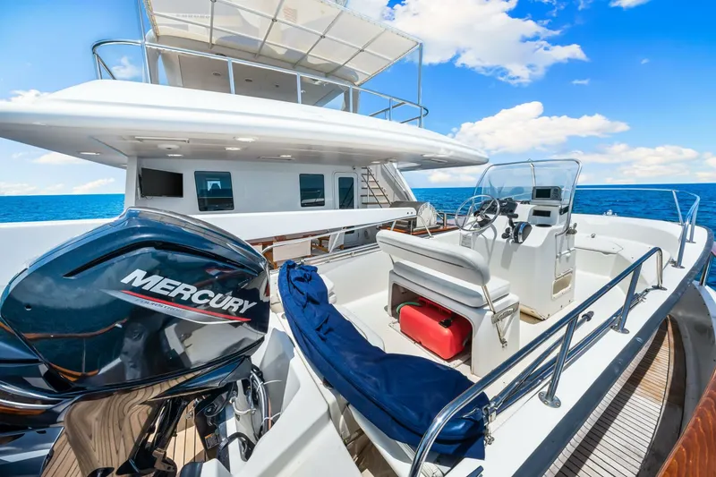 Slide: The Image of Palmer Johnson TRI-DECK FB 1996 - 4809143