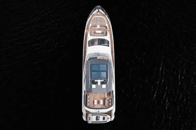 Slide: The Image of Azimut 78 FLY 2024 - 5420425