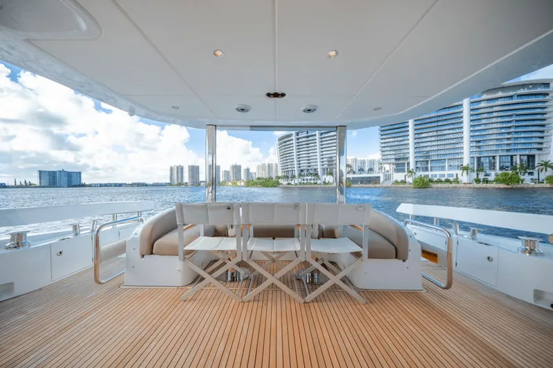 Slide: The Image of Azimut 78 FLY 2024 - 5420427