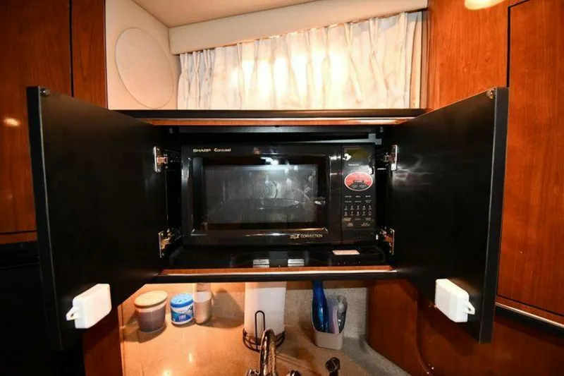 Slide: The Image of Sea Ray 460 Sundancer 2003 - 4960332