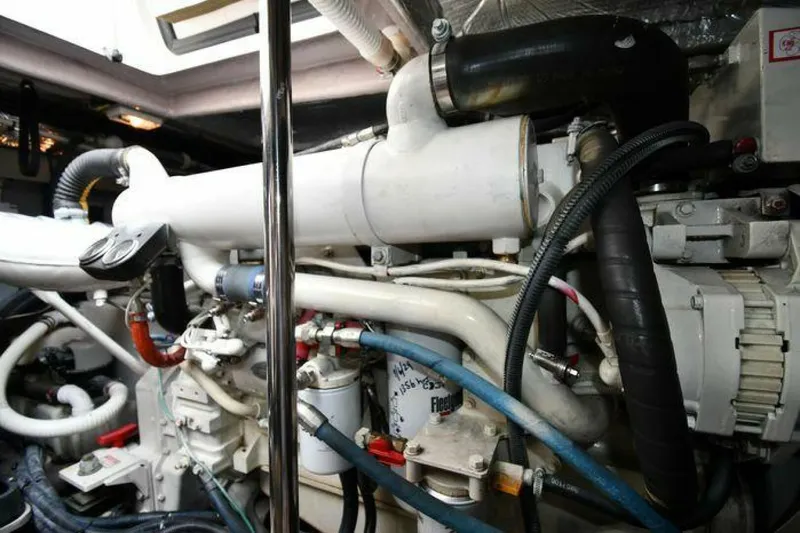 Slide: The Image of Sea Ray 460 Sundancer 2003 - 4960346