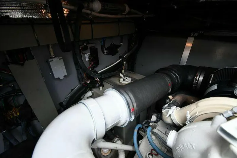 Slide: The Image of Sea Ray 460 Sundancer 2003 - 4960354