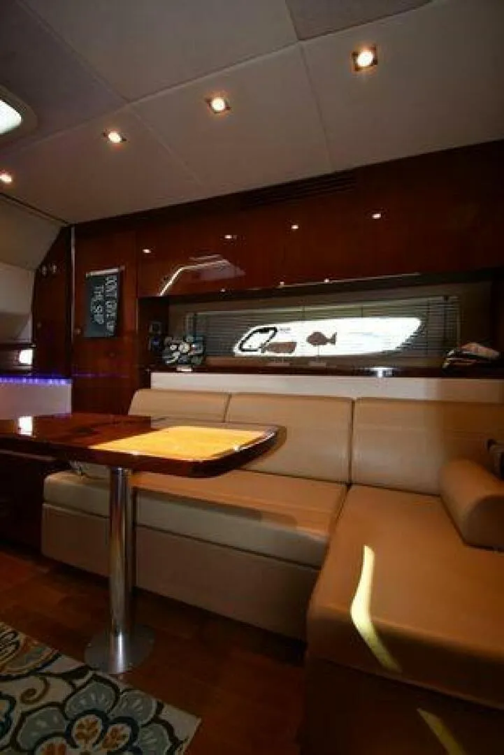 Slide: The Image of Sea Ray 450 Sundancer 2010 - 4960394