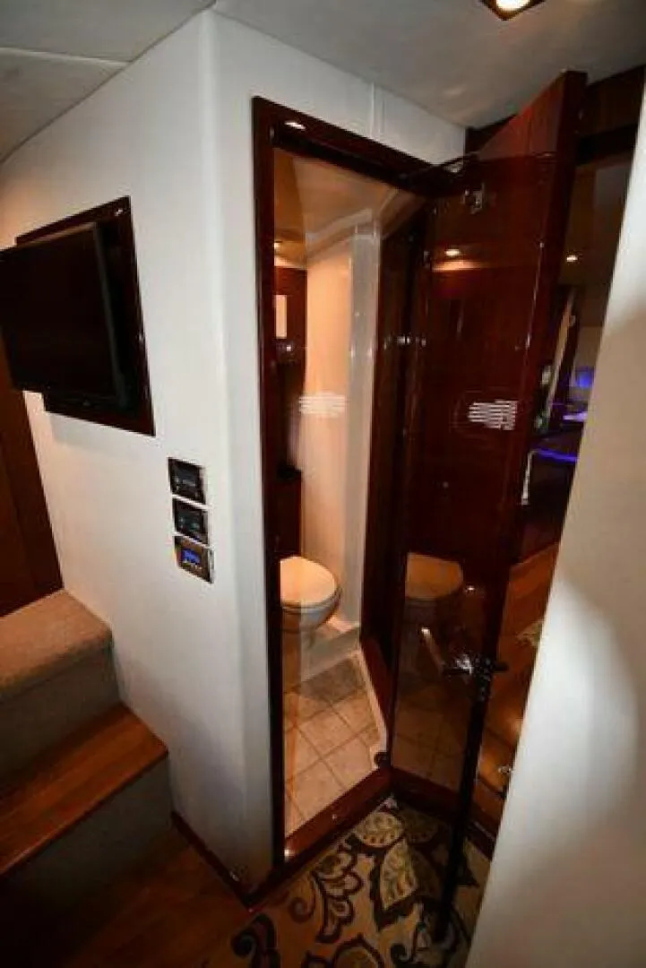 Slide: The Image of Sea Ray 450 Sundancer 2010 - 4960406