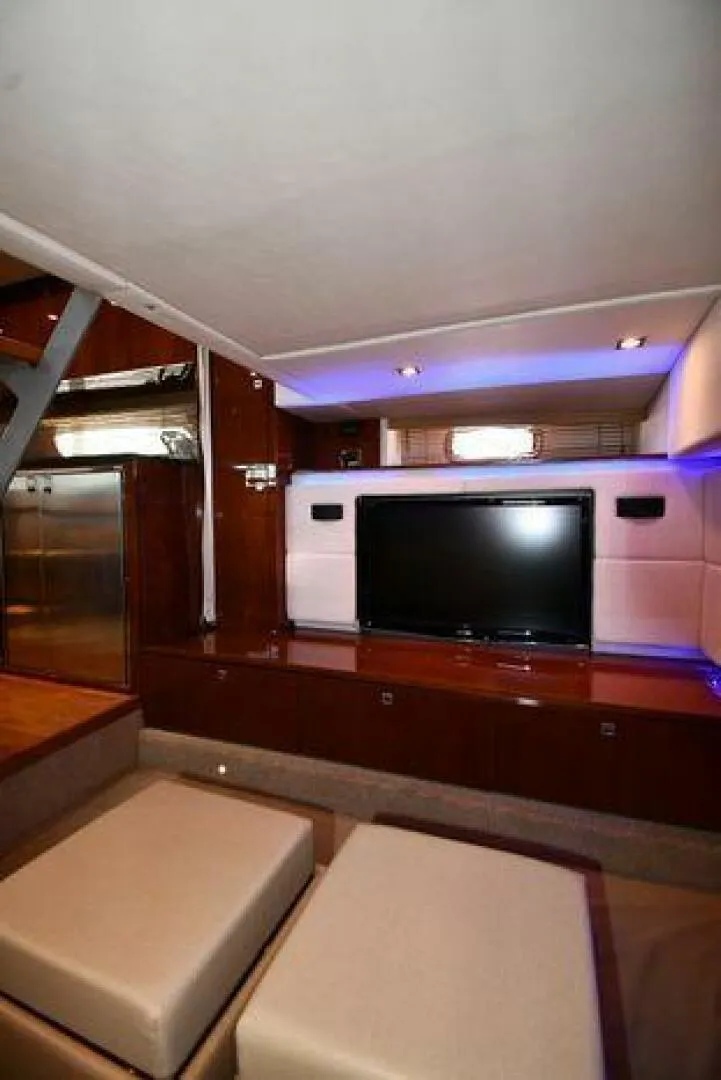 Slide: The Image of Sea Ray 450 Sundancer 2010 - 4960412