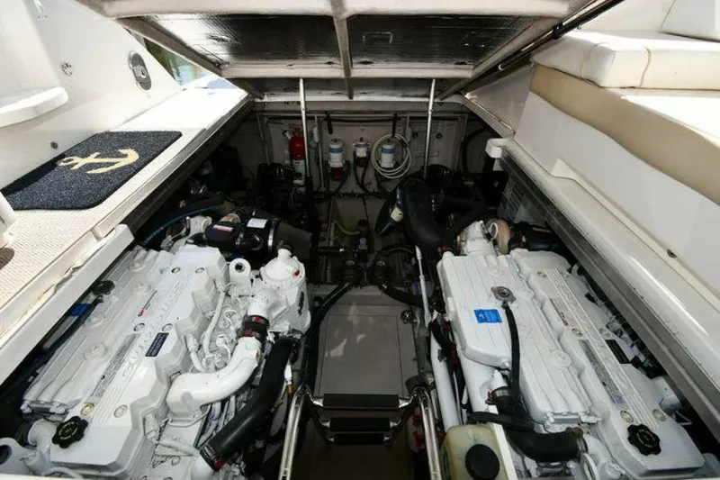 Slide: The Image of Sea Ray 450 Sundancer 2010 - 4960420