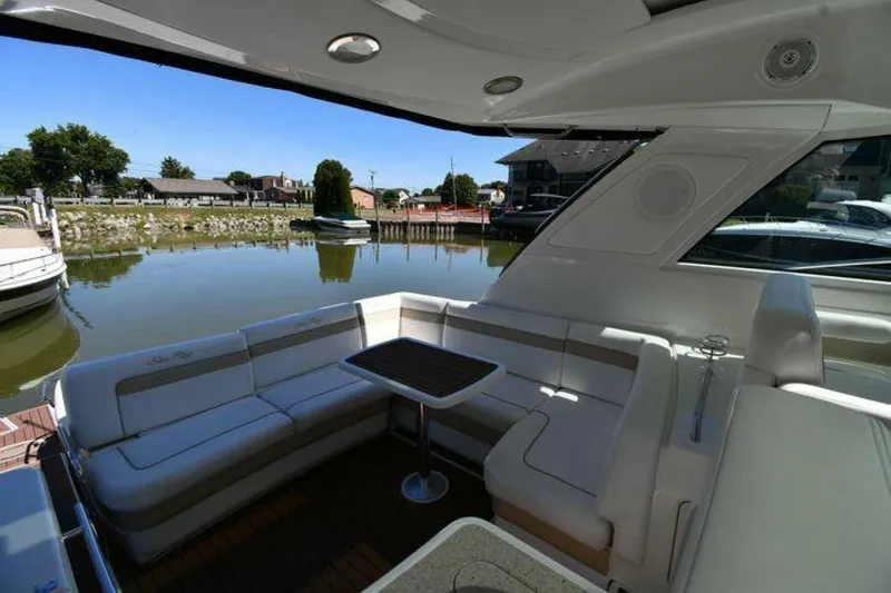 Slide: The Image of Sea Ray 450 Sundancer 2010 - 4960553
