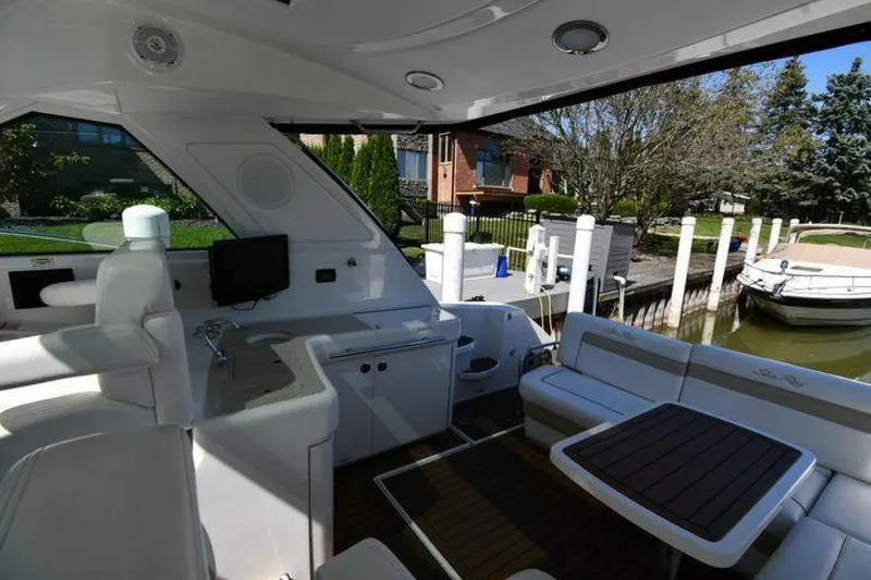 Slide: The Image of Sea Ray 450 Sundancer 2010 - 4960554