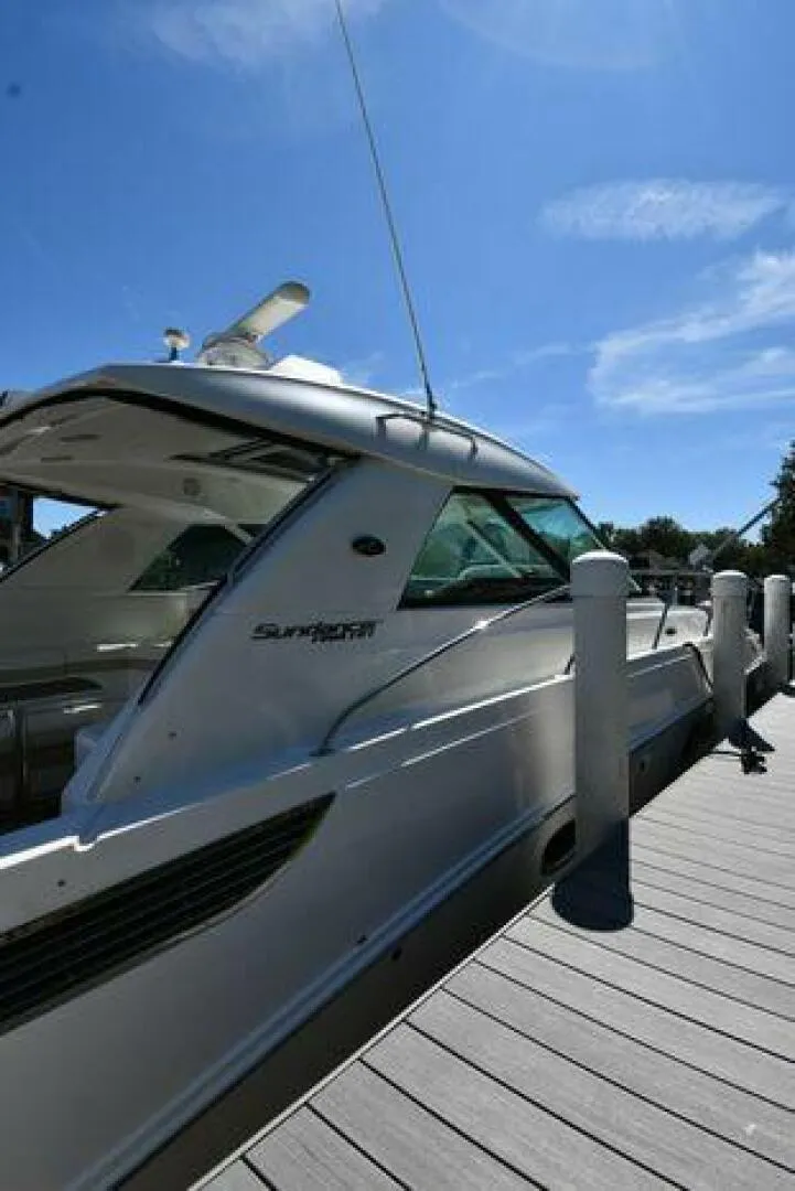 Slide: The Image of Sea Ray 450 Sundancer 2010 - 4960530