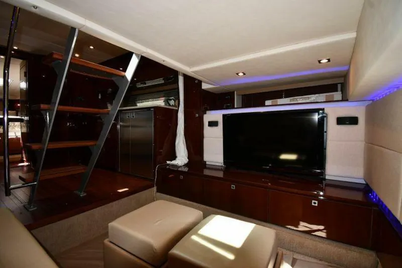 Slide: The Image of Sea Ray 450 Sundancer 2010 - 4960585