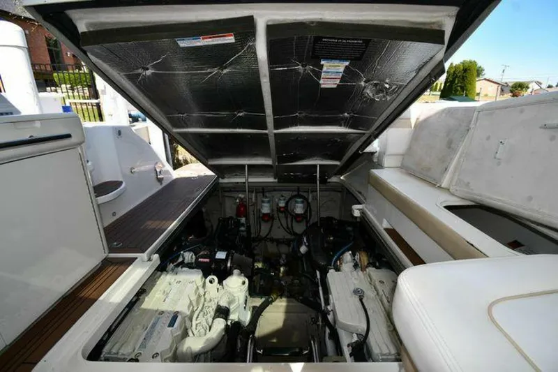 Slide: The Image of Sea Ray 450 Sundancer 2010 - 4960592