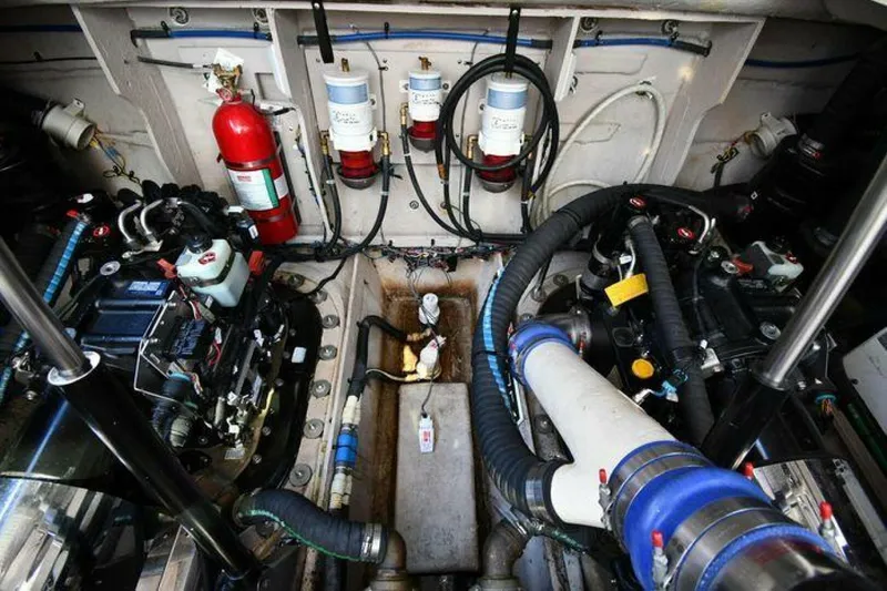 Slide: The Image of Sea Ray 450 Sundancer 2010 - 4960597