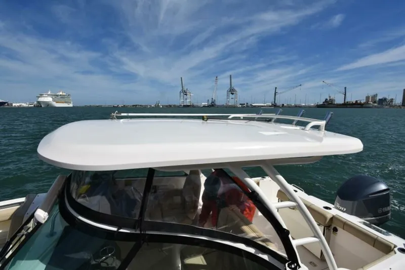 Slide: The Image of 2018 235 Pursuit Dual Console - T-Top - 4811518