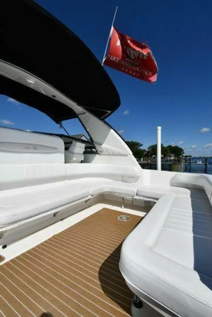 Slide: The Image of Sea Ray 400 Sundancer 1997 - 4961614