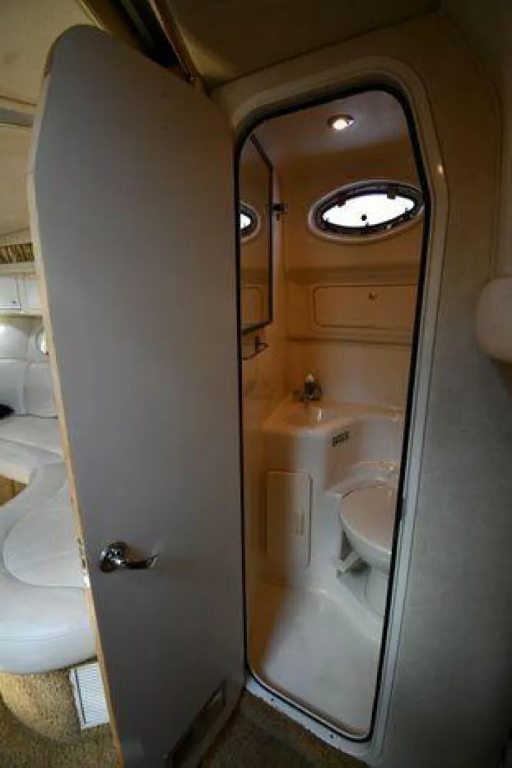 Slide: The Image of Sea Ray 400 Sundancer 1997 - 4961653