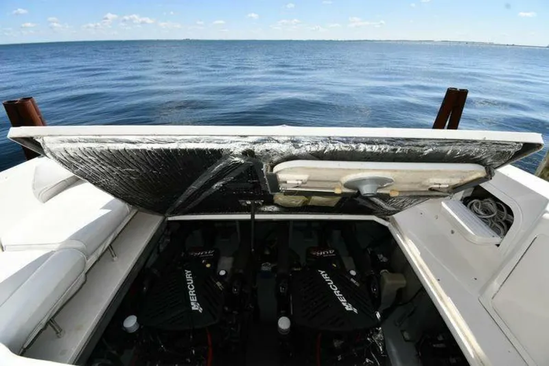 Slide: The Image of Sea Ray 400 Sundancer 1997 - 4961655