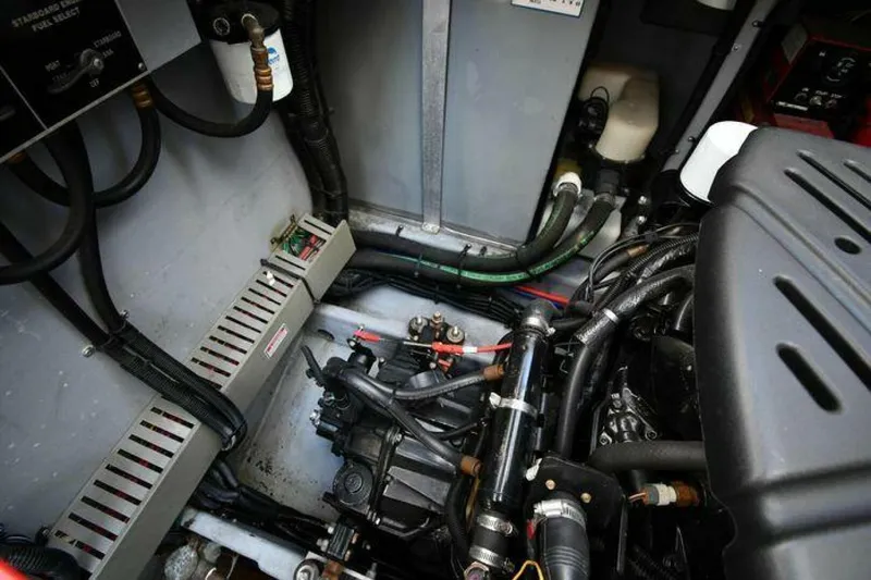 Slide: The Image of Sea Ray 400 Sundancer 1997 - 4961661