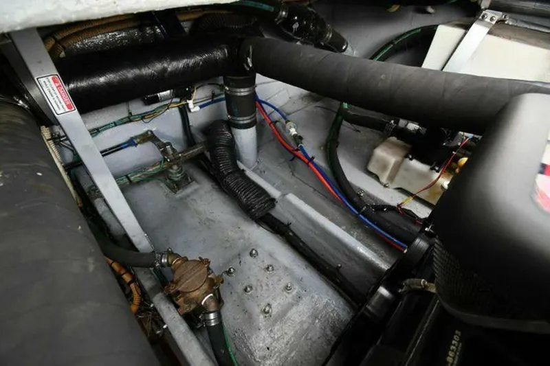 Slide: The Image of Sea Ray 400 Sundancer 1997 - 4961664