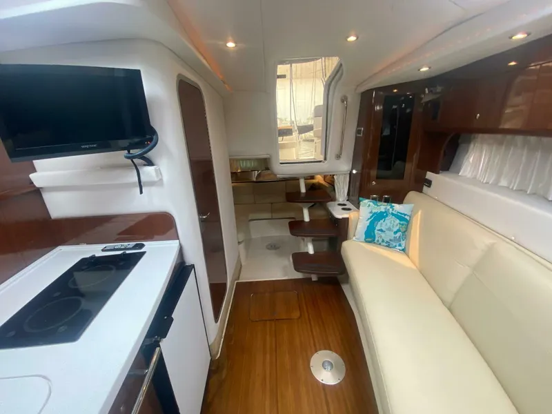 Slide: The Image of Four Winns 355 Vista 2018 - 4812474