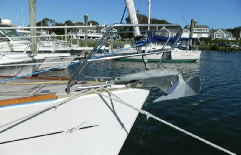 Slide: The Image of Wauquiez 40 Pilot Saloon 2003 - 4828696