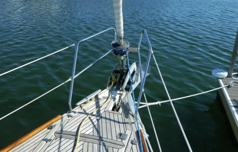 Slide: The Image of Wauquiez 40 Pilot Saloon 2003 - 4828697