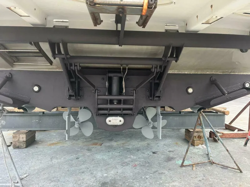 Slide: The Image of Sea Ray 420 Sundancer 2005 - 4812900