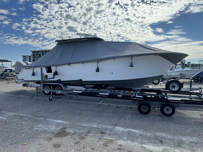 Slide: The Image of Front Runner 36 CC 2023 - 5082791