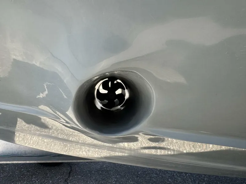 Slide: The Image of Front Runner 36 CC 2023 - 5082866