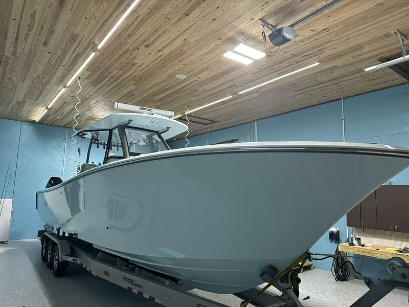 Slide: The Image of Front Runner 36 CC 2024 - 4820727